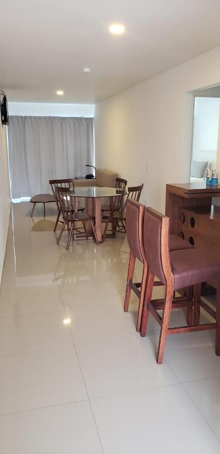 Container Inn Hotel Aeropuerto 巴亞爾塔港 外观 照片
