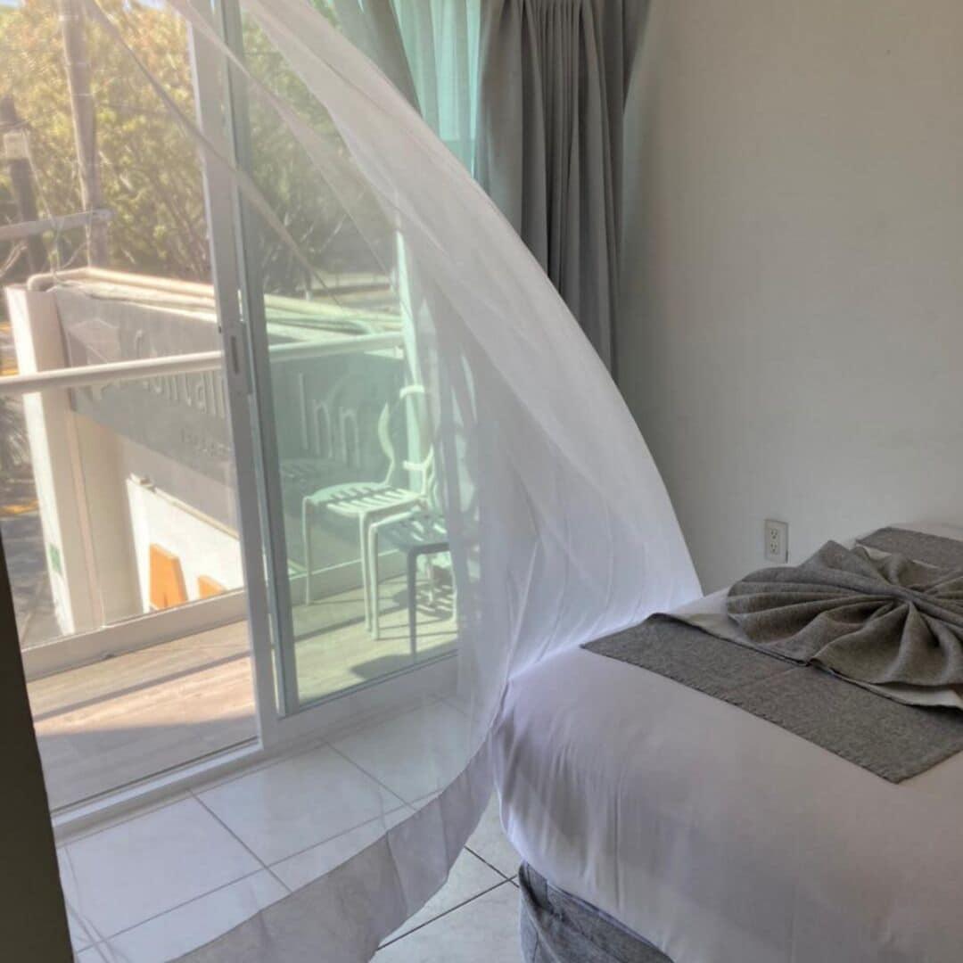 Container Inn Hotel Aeropuerto 巴亞爾塔港 外观 照片
