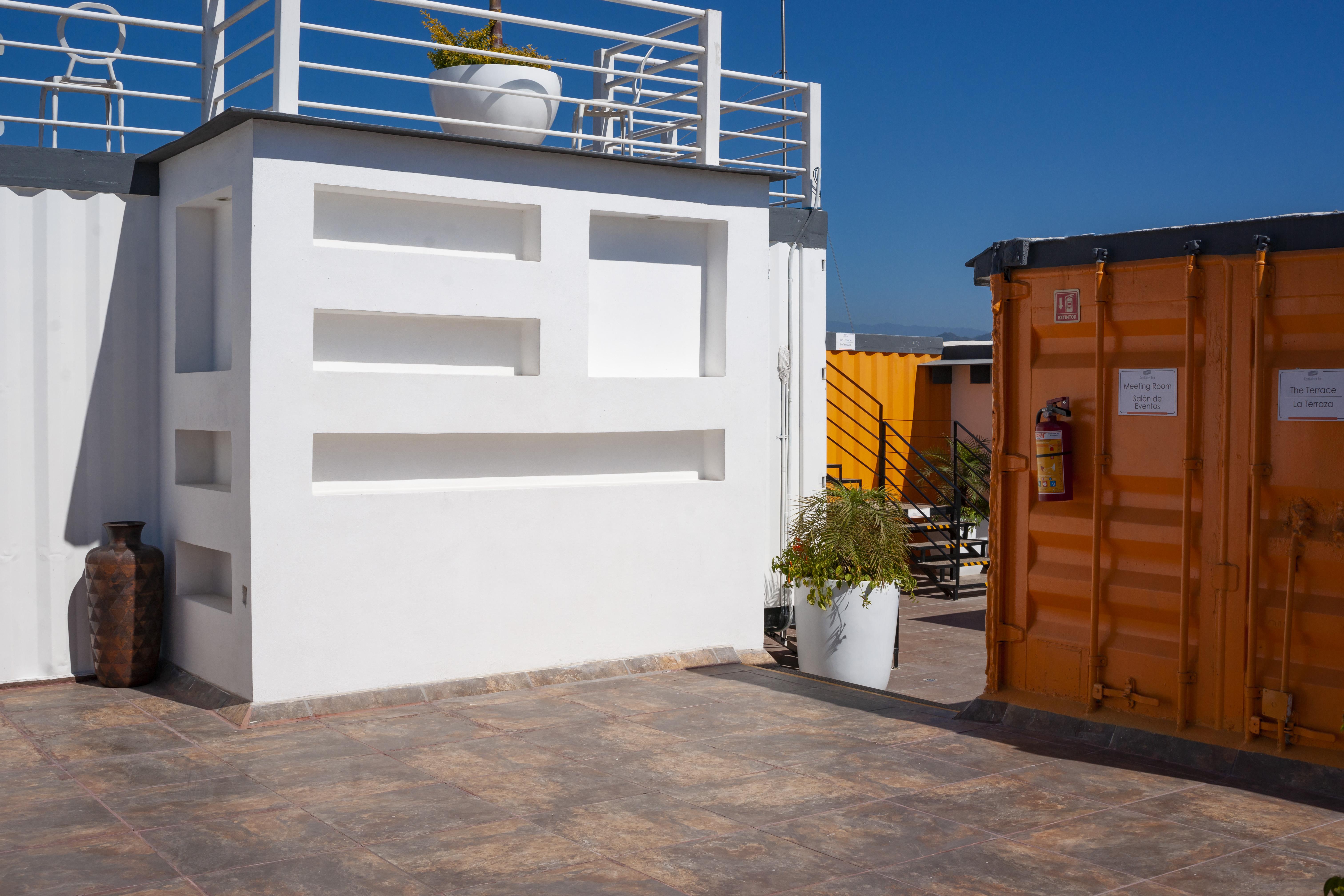 Container Inn Hotel Aeropuerto 巴亞爾塔港 外观 照片