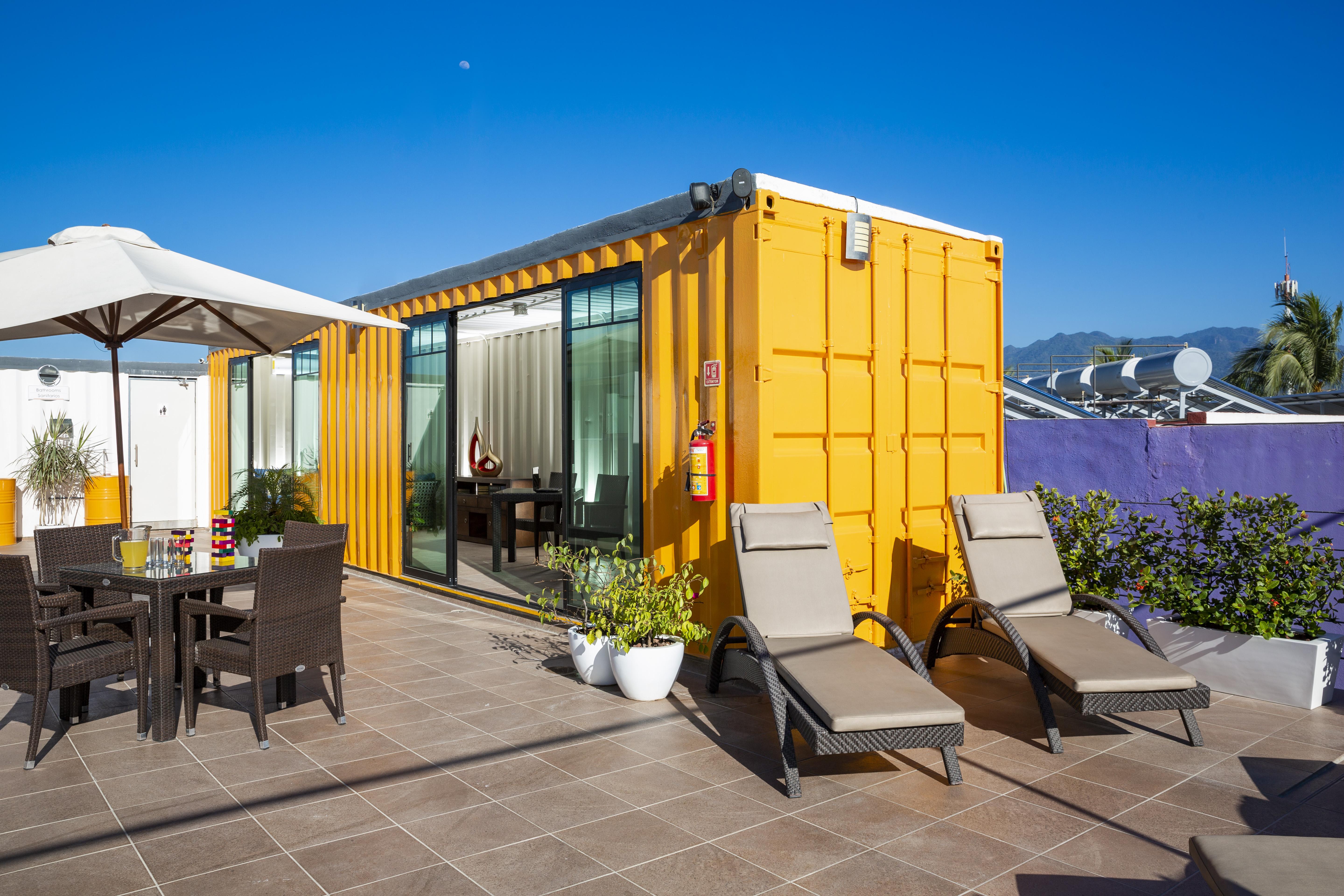 Container Inn Hotel Aeropuerto 巴亞爾塔港 外观 照片