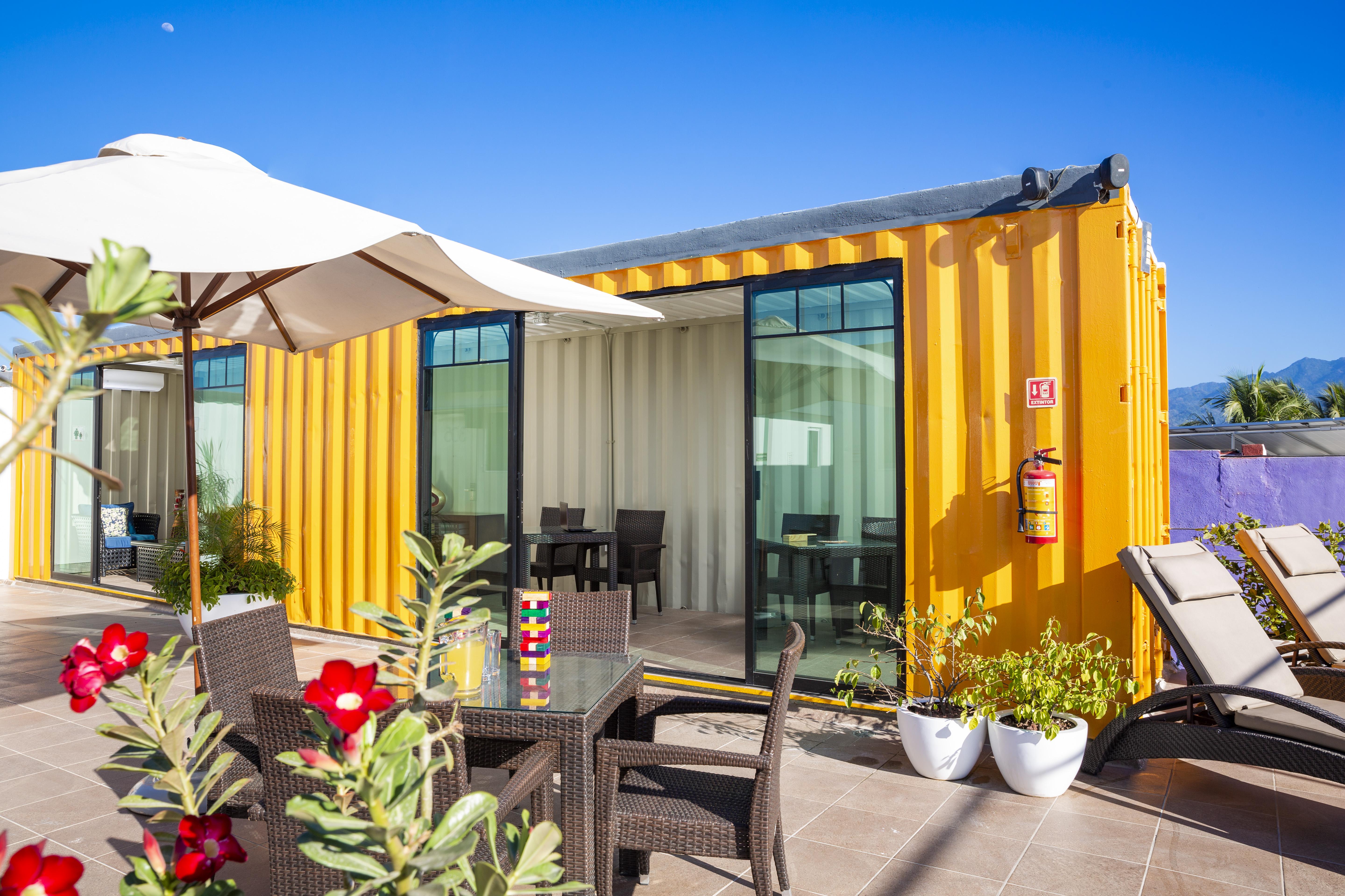 Container Inn Hotel Aeropuerto 巴亞爾塔港 外观 照片